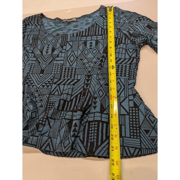 Lucy Diamonds Cropped Peplum Aztec Top Teal Velvet Scoop Neck 1X - Picture 10 of 11
